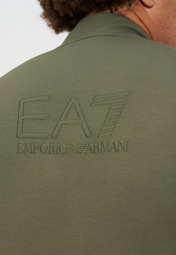 EA7 Emporio Armani