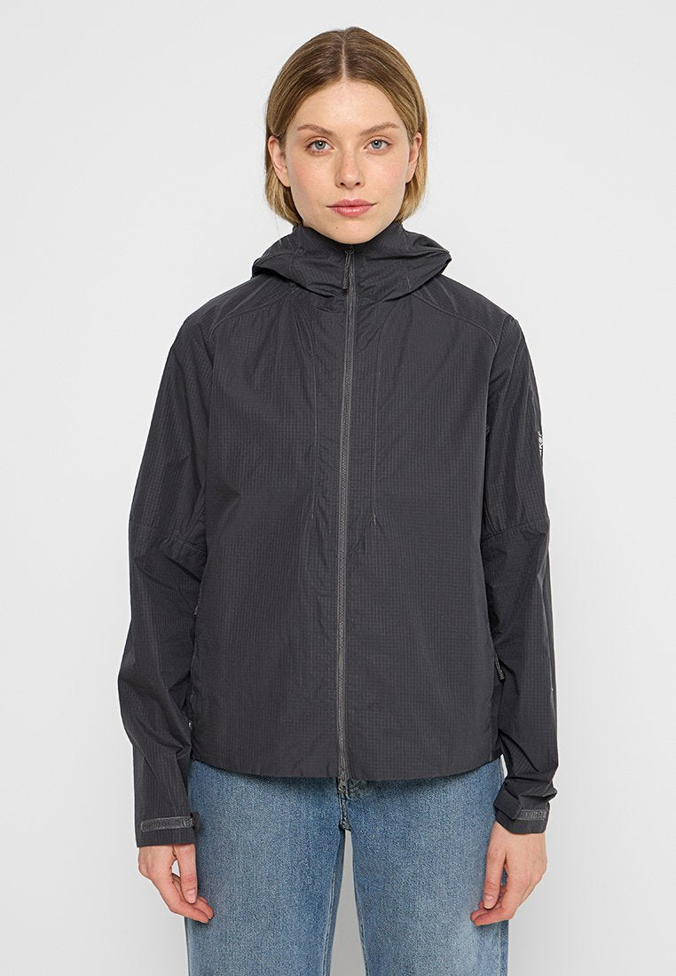icebreaker Windbreaker Media 1