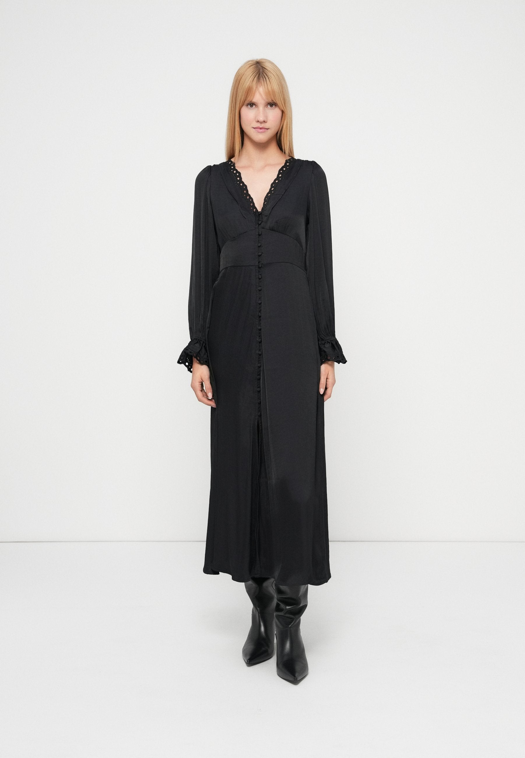GAP V NECK MAXI DRESS