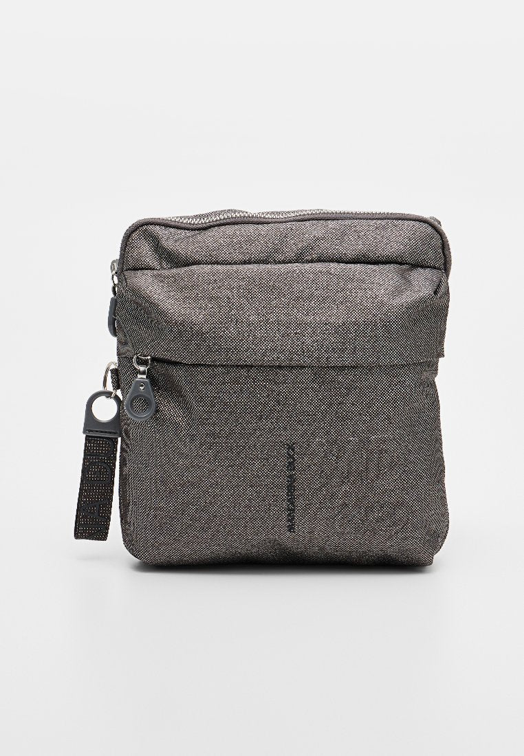 Mandarina Duck