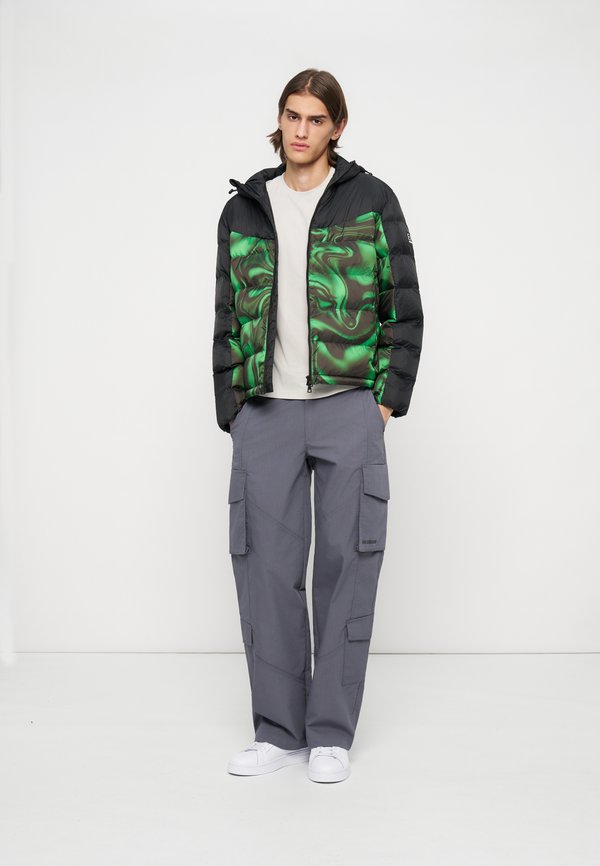 EA7 Emporio Armani
