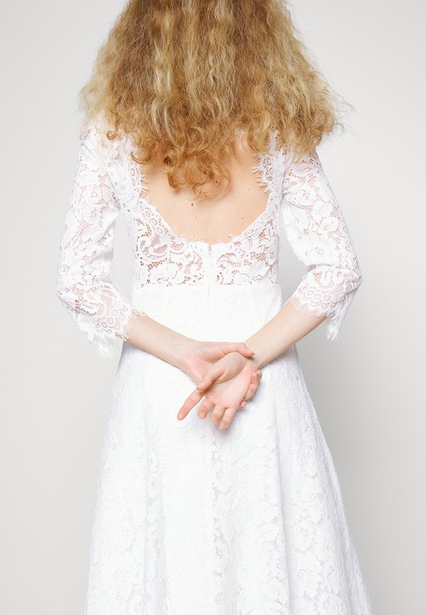 IVY OAK MADELEINE