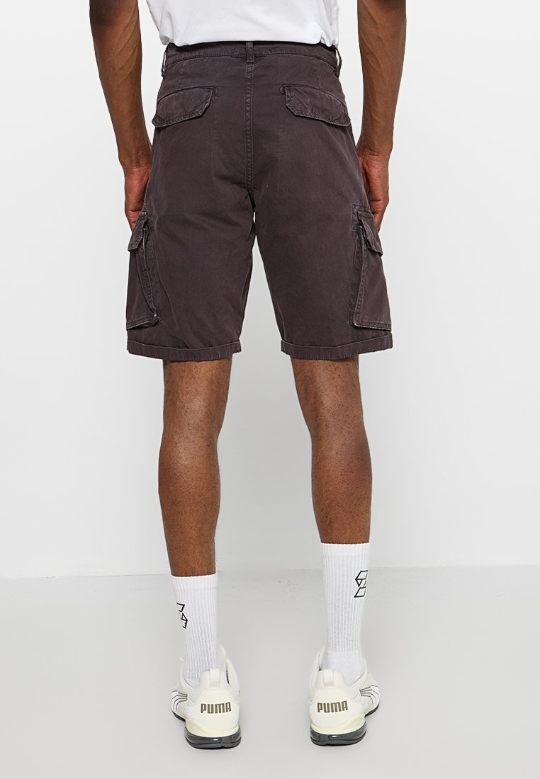 Lyle & Scott