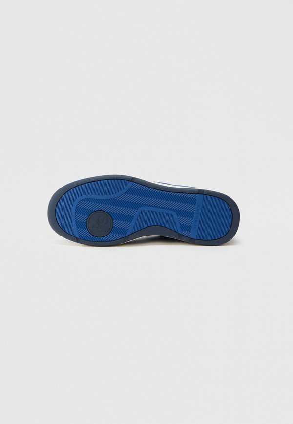 PS Paul Smith ALBANY