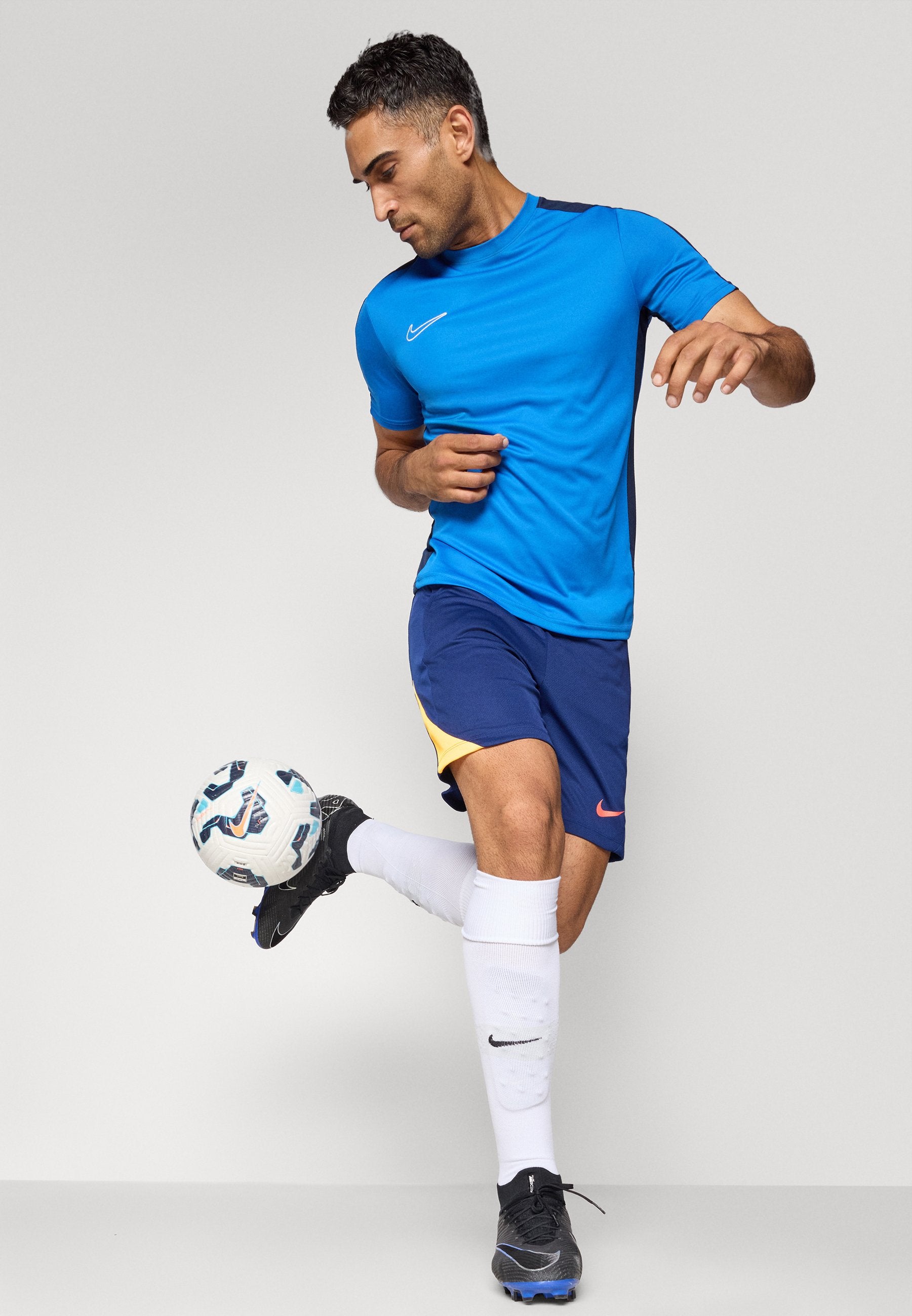 Nike Performance STRIKE SHORT