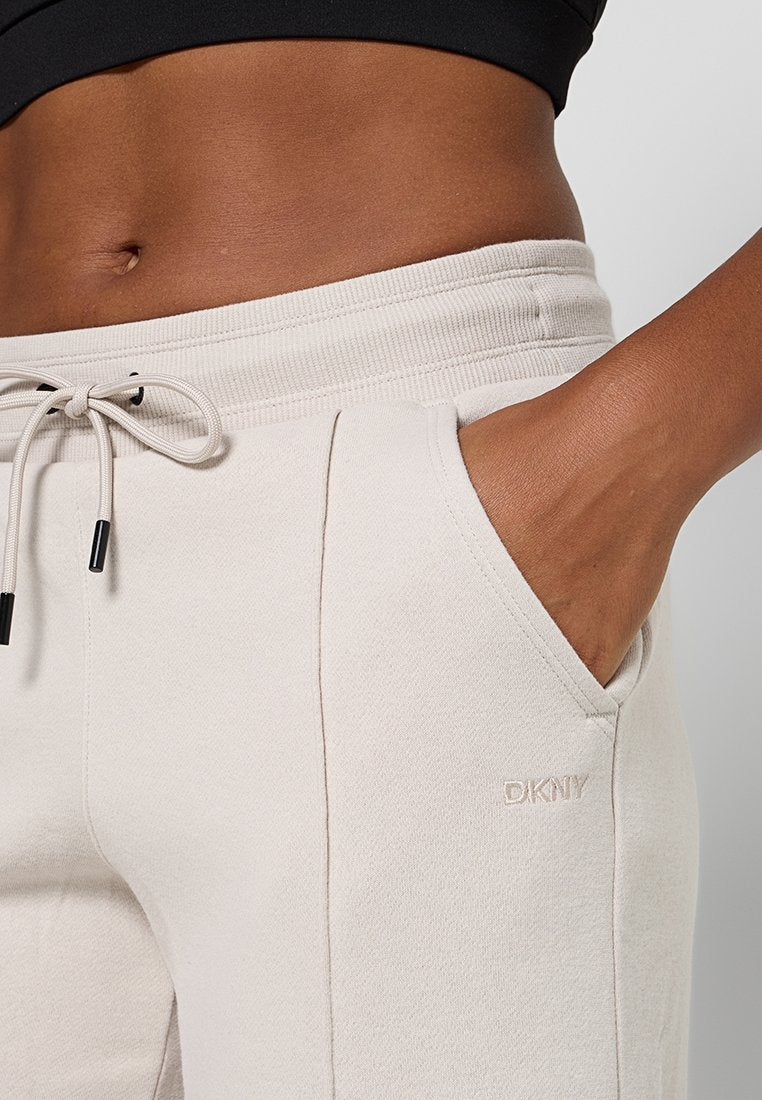 DKNY Sport