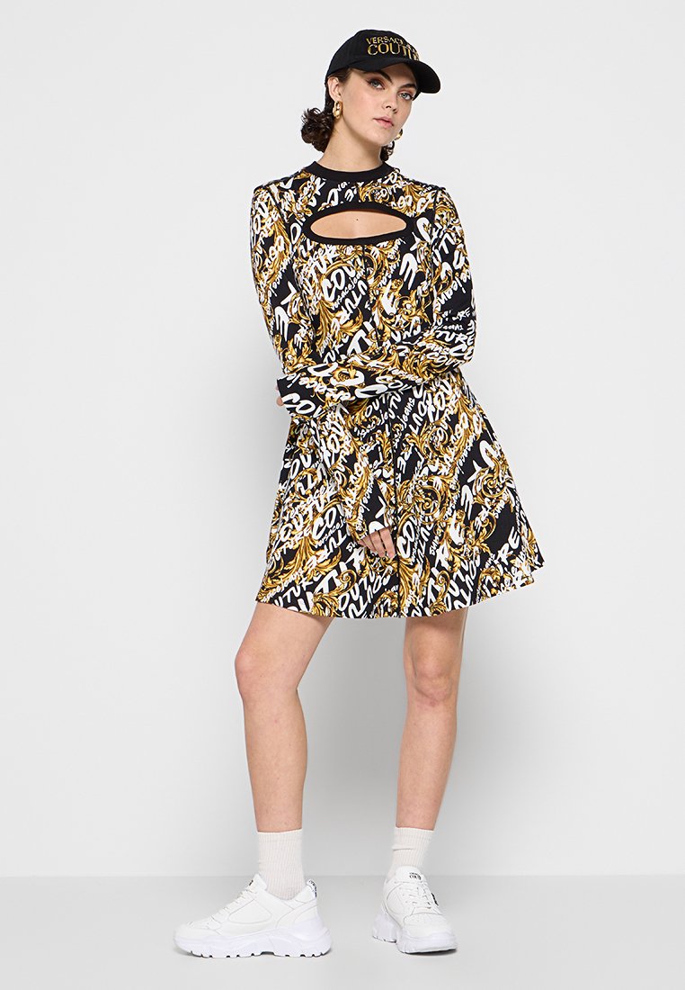 Versace Jeans Couture