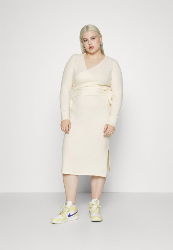 EVOKED VILA VIEMMA DRESS