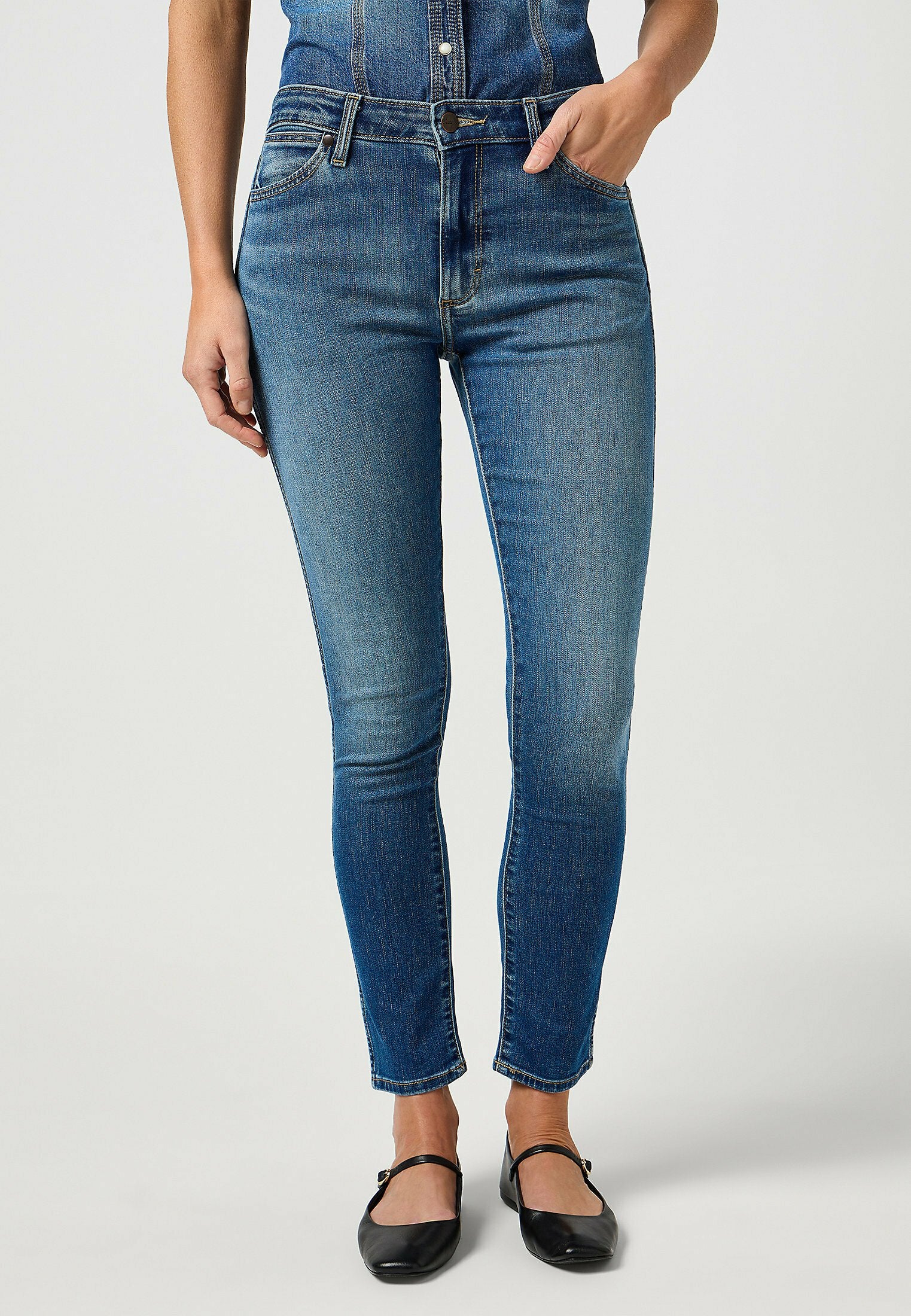 Wrangler POCKET SIENNA