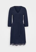 Vero Moda Tall VMRUSK 3/4 SHORT DRESS
