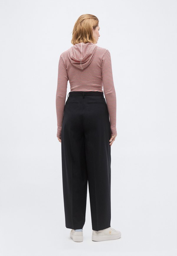 Mads Nørgaard MARIA PANTS