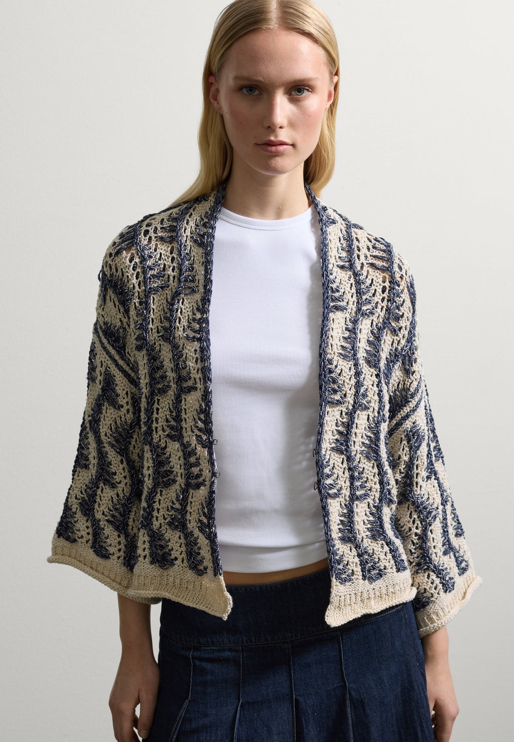 Stefanel OPEN CONTRASTING MOTIF.