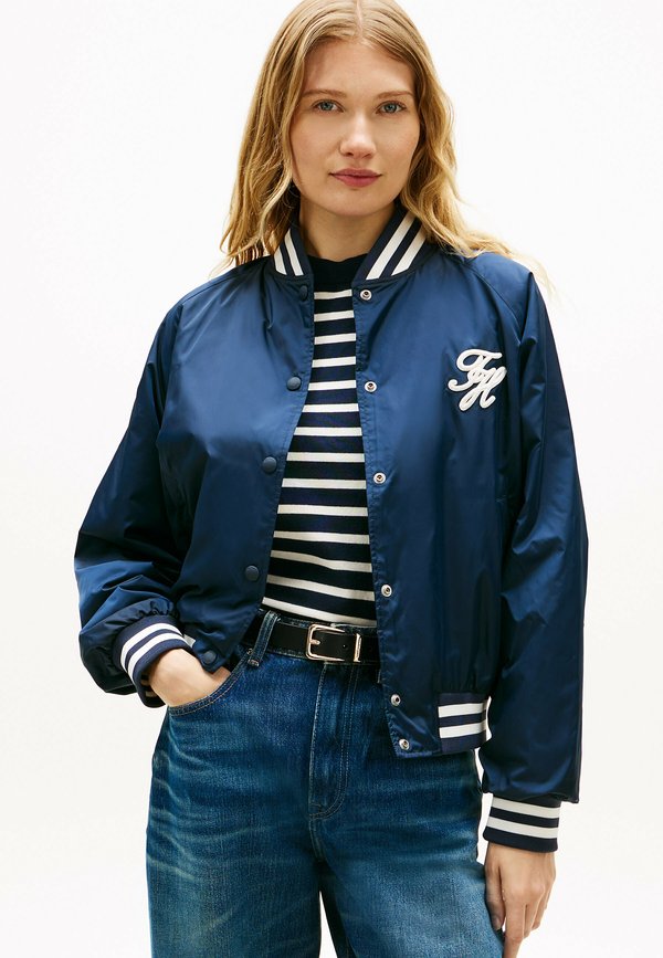 Tommy Hilfiger LOGO APPLIQUÉ  - Bomber Jacket - dark blue
