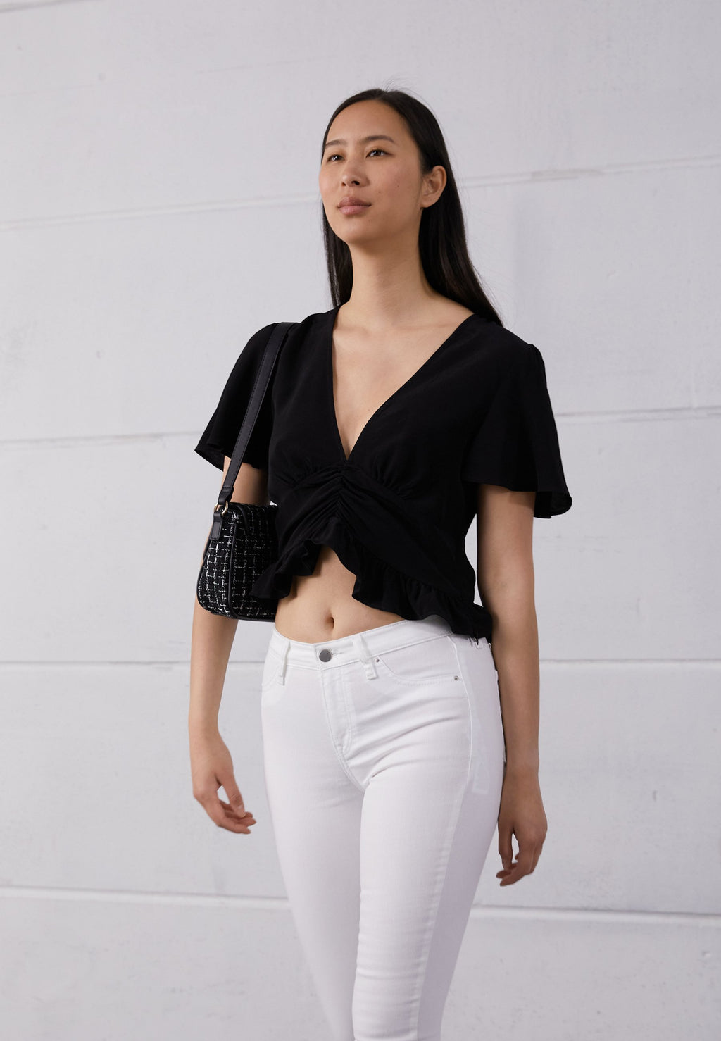 NA-KD FRONT ROUCHING FRILL