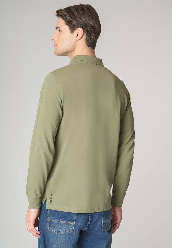 U.S. Polo Assn.