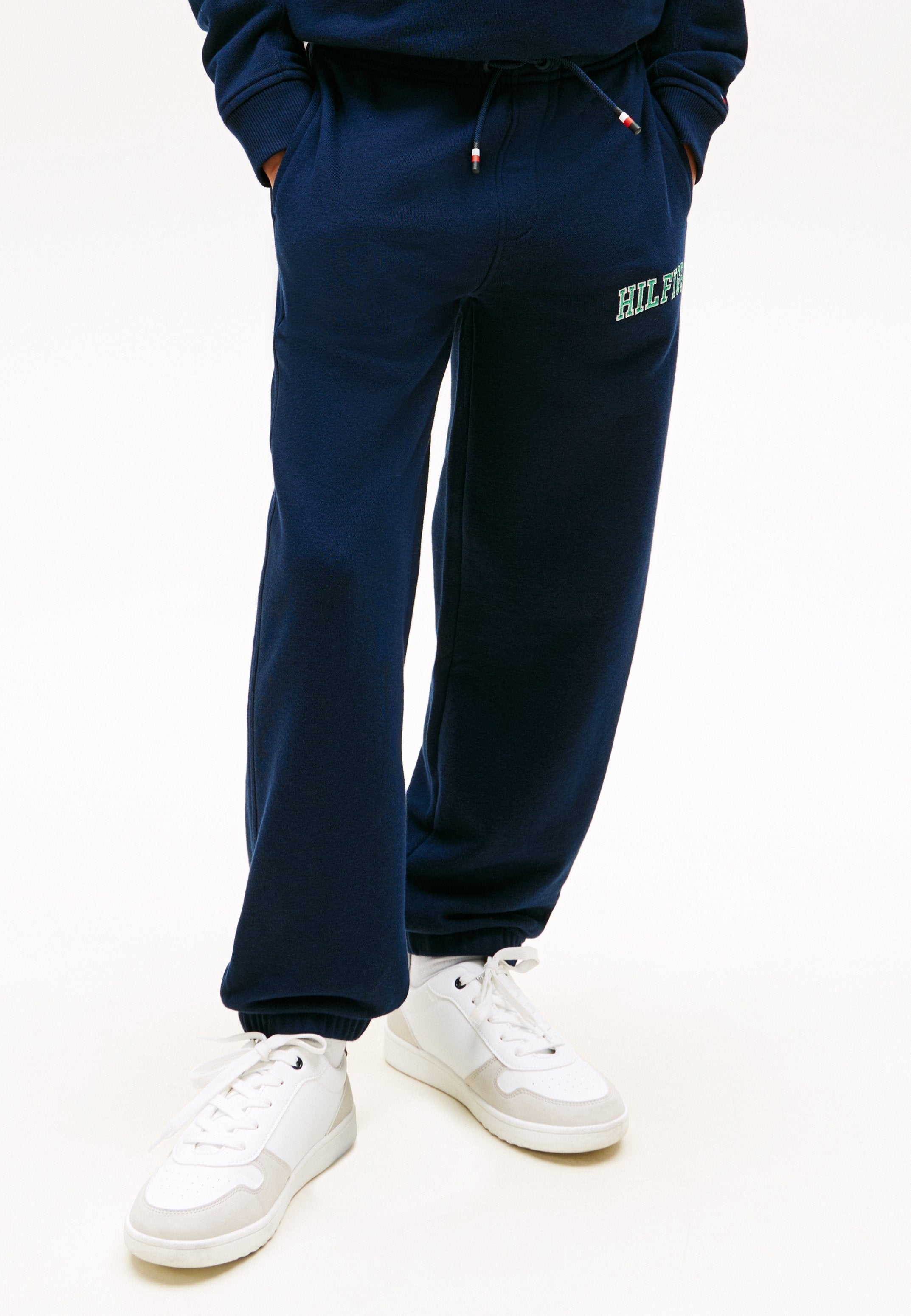 LOGO EMBROIDERY TERRY JOGGERS Media 3