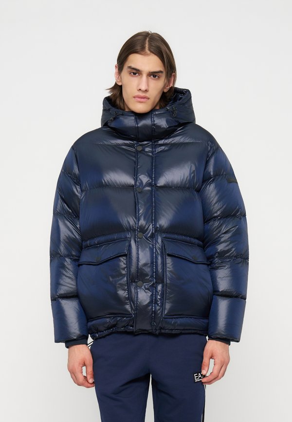 EA7 Emporio Armani