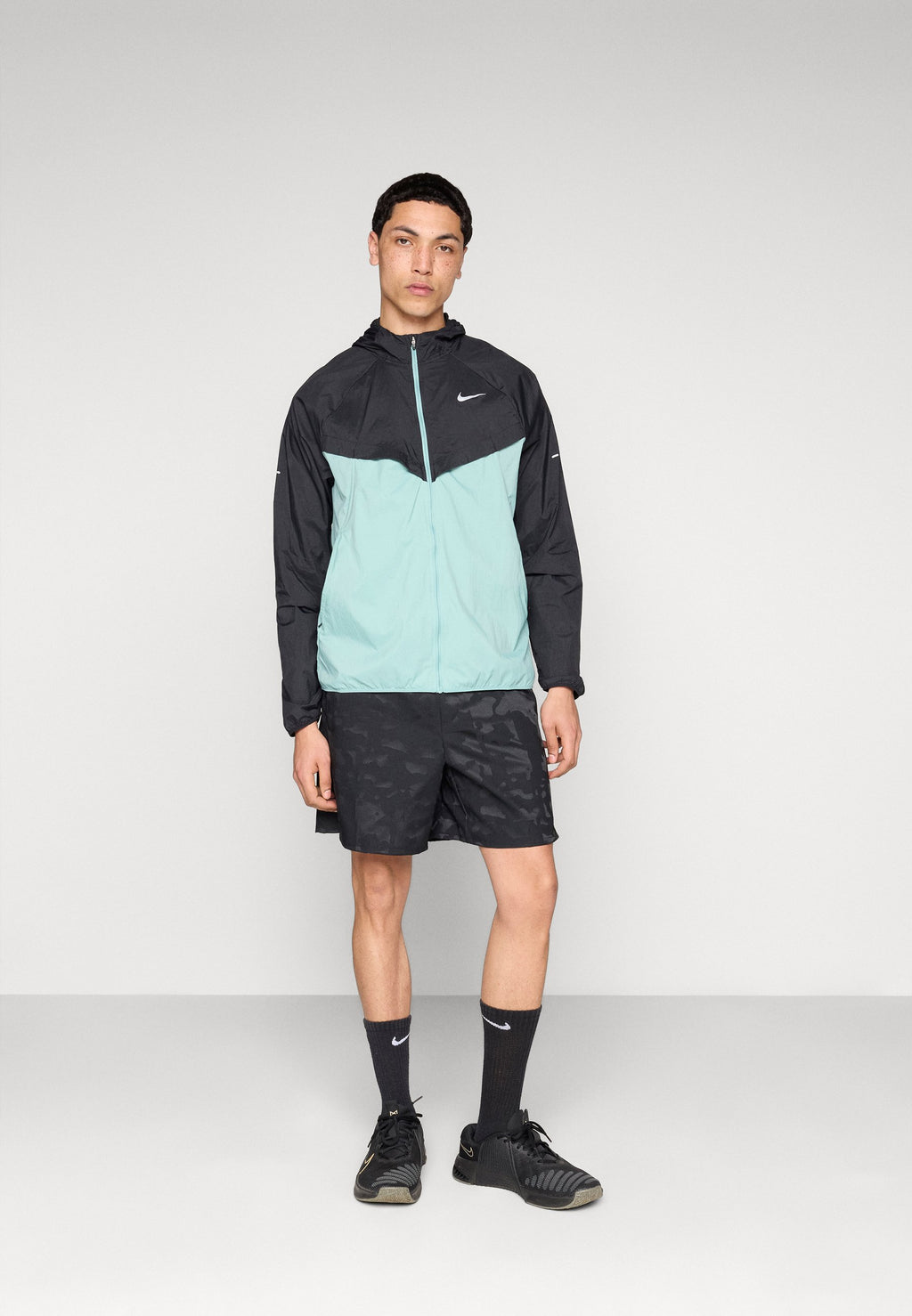 Nike Performance STRIDE