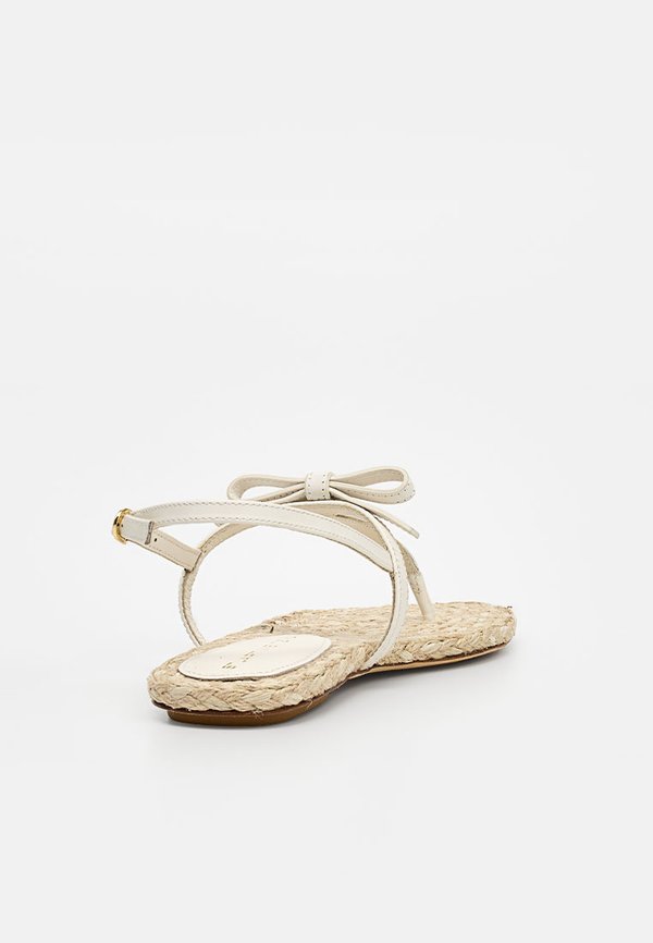 Stuart Weitzman FELICITY