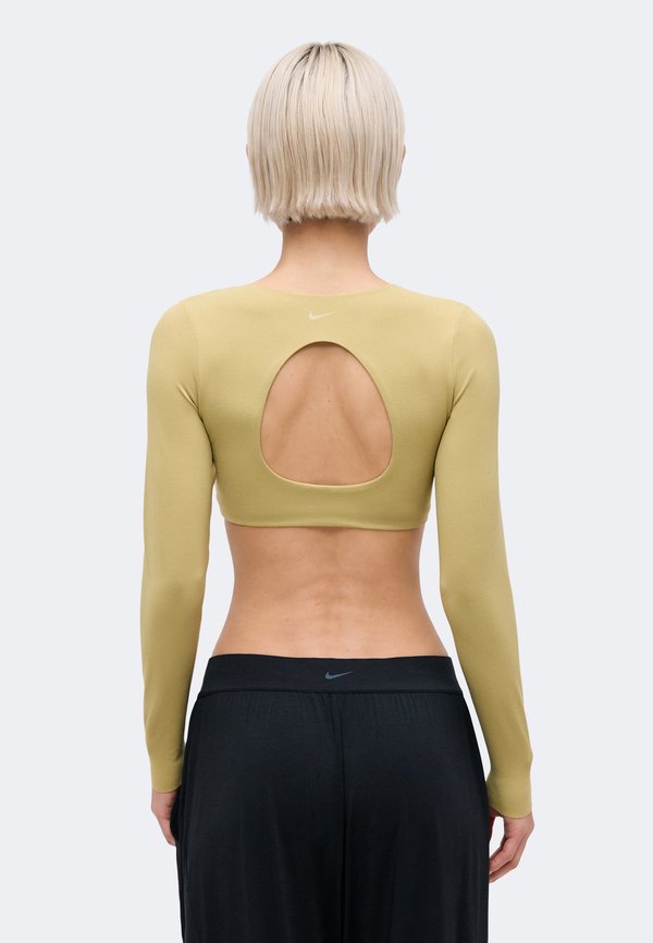 Nike Performance W NK DF ZENVY LS BRA LS SNL - Long sleeved top - parachute beige/white