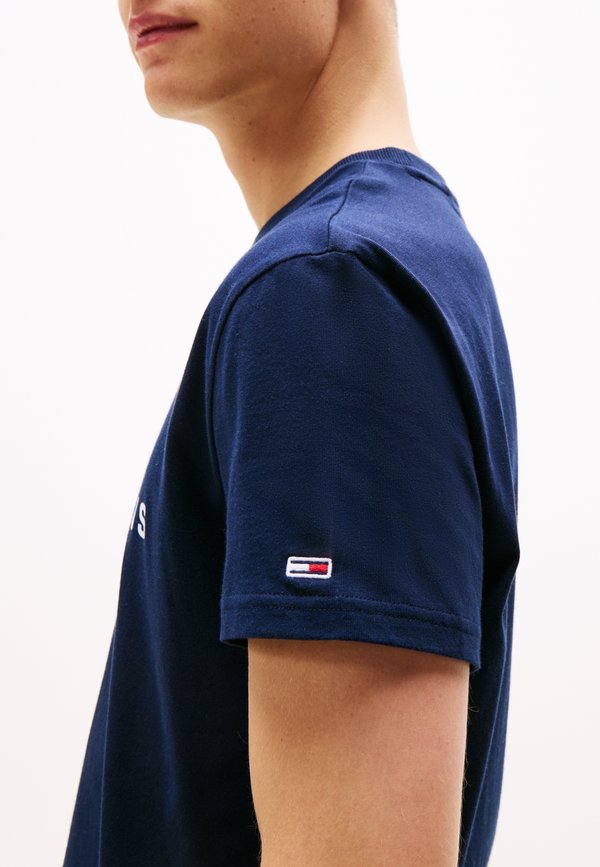 Tommy Jeans DNA TEE
