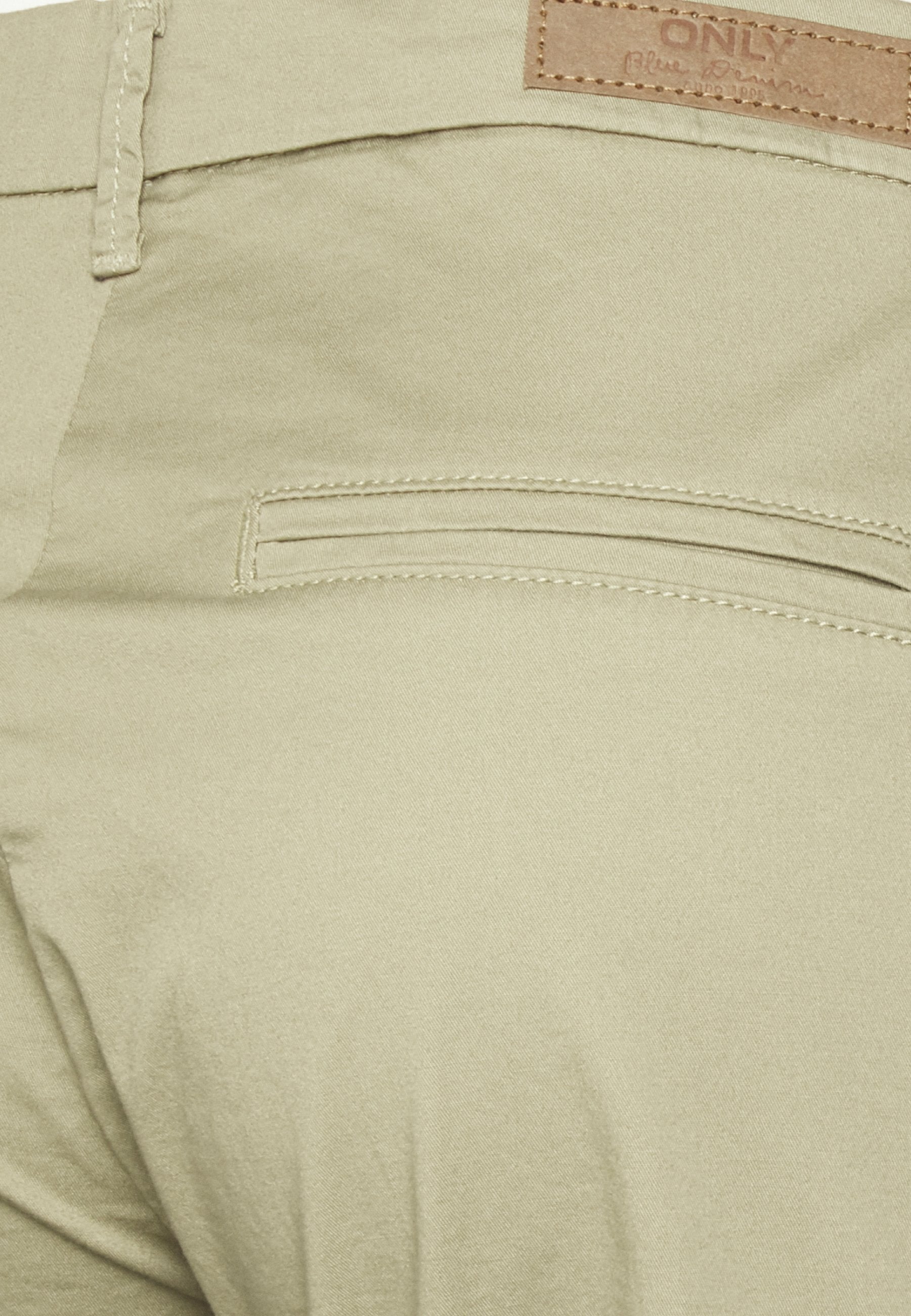 ONLPARIS PANTS Media 3