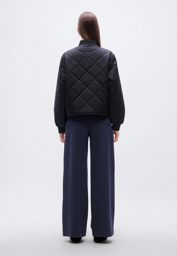 Calvin Klein Jeans LIGHTWEIGHT QUILTED
