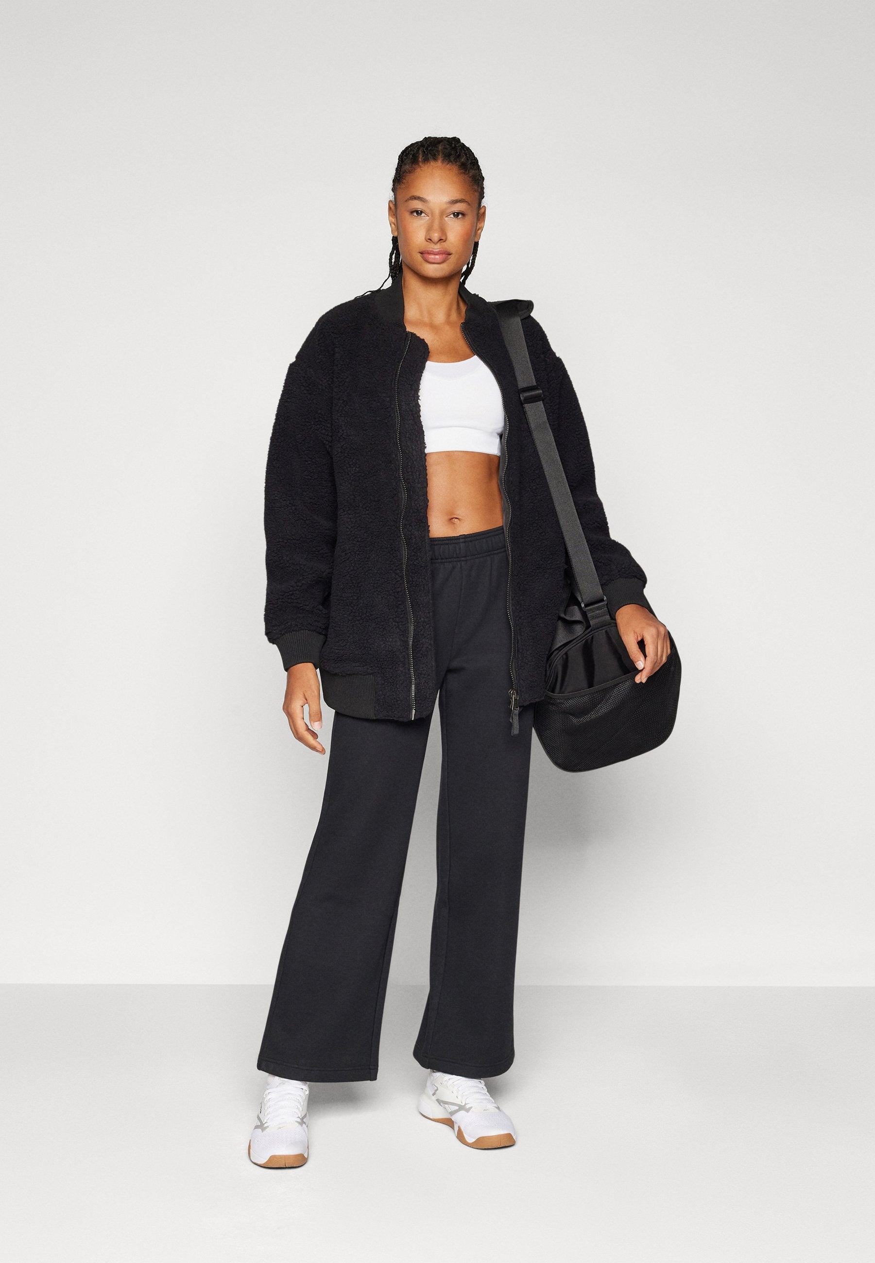 Fabletics COZY WIDE LEG SWEATPANT