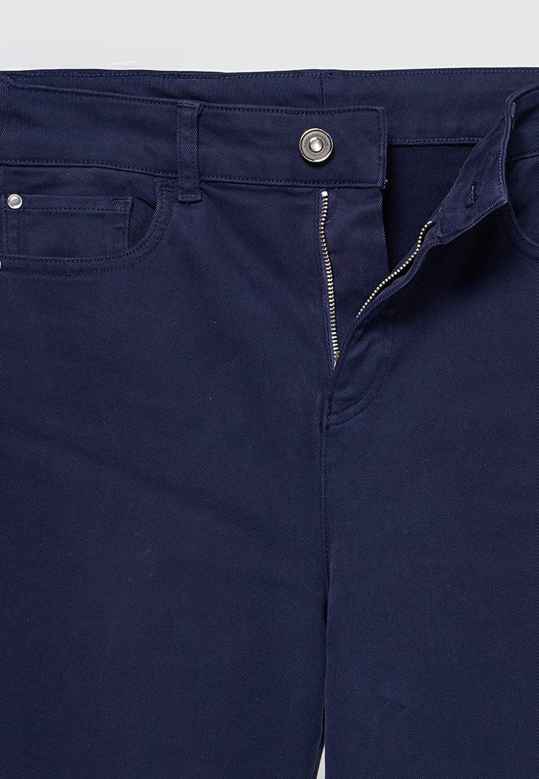 Emporio Armani REGULAR FIT