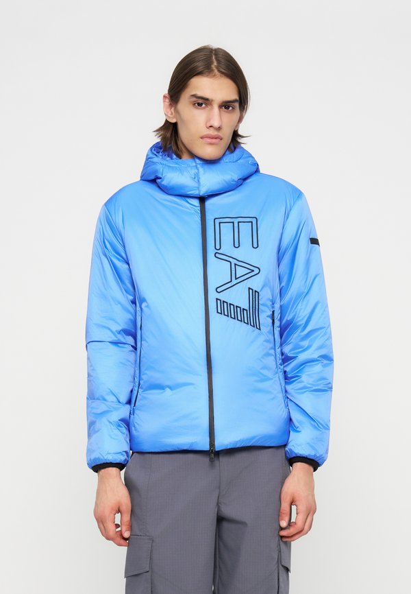 EA7 Emporio Armani