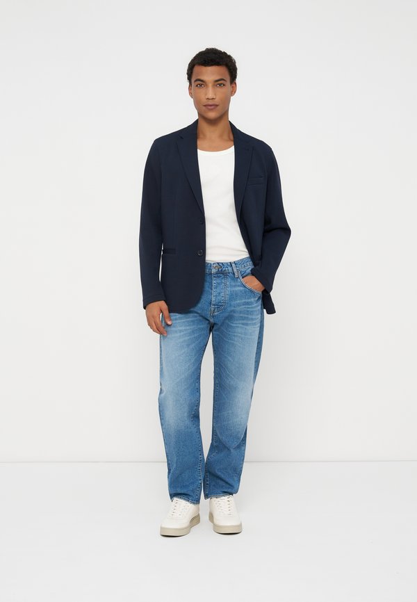 Armani Exchange