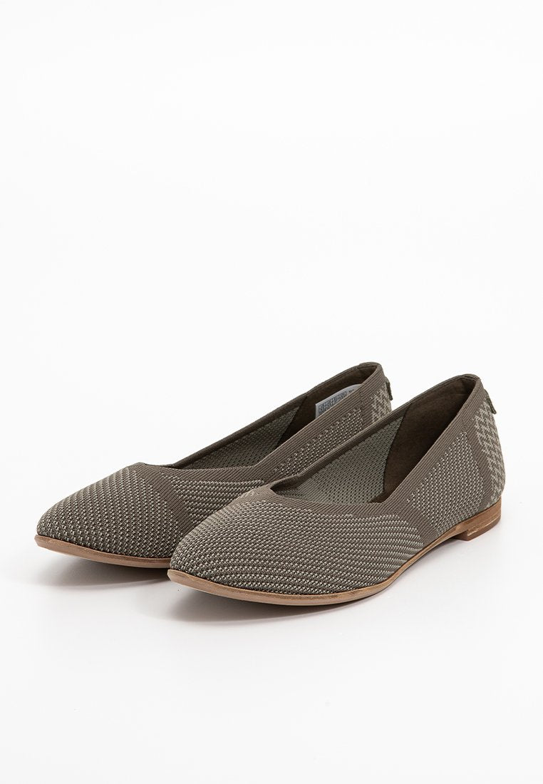 TOMS JUTTI NEAT