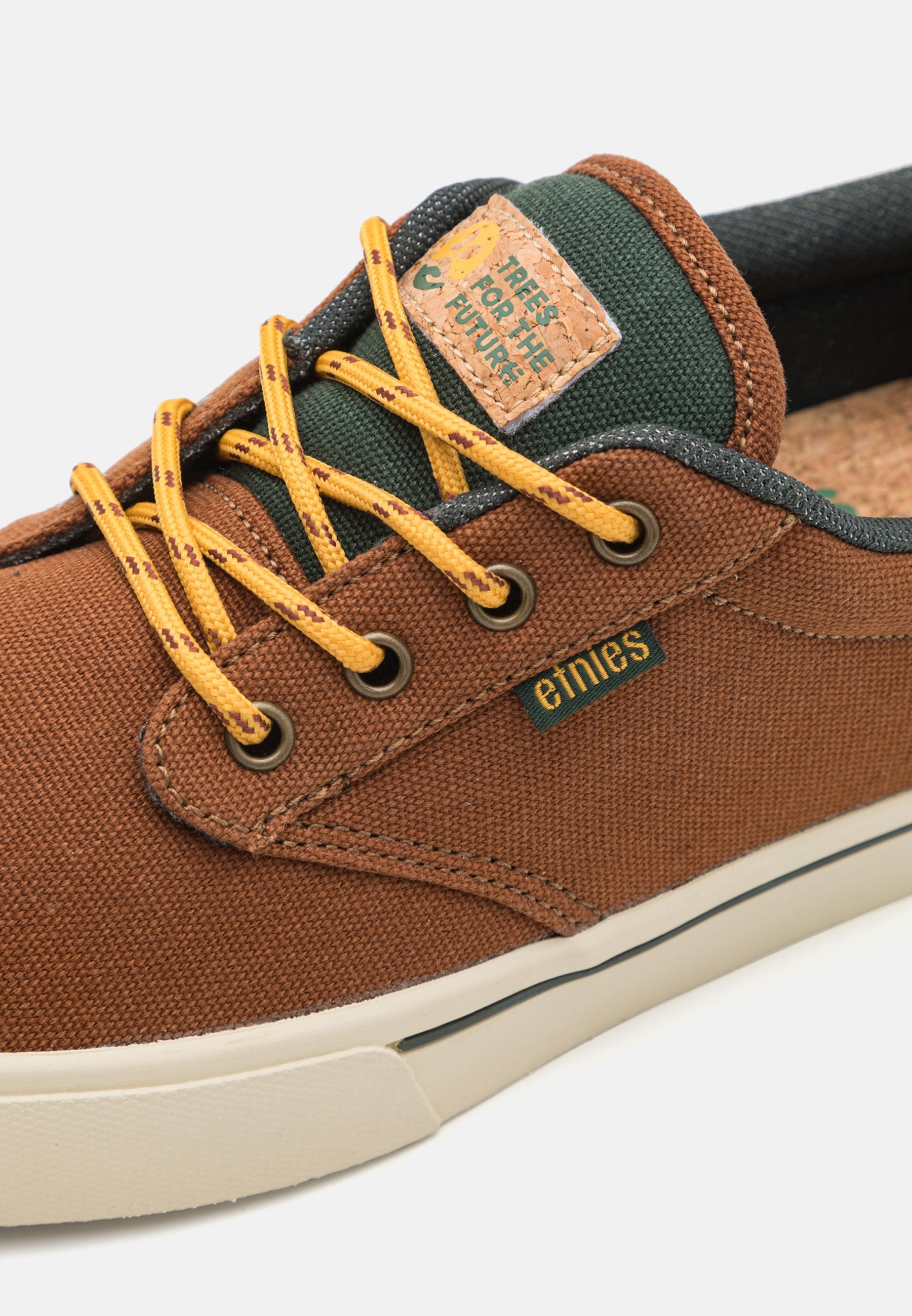 Etnies