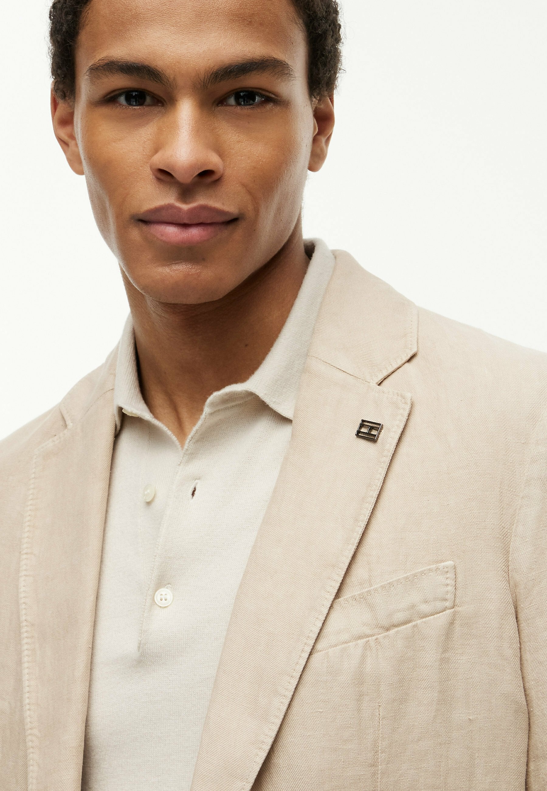 SMART CASUAL REGULAR FIT PURE Media 4