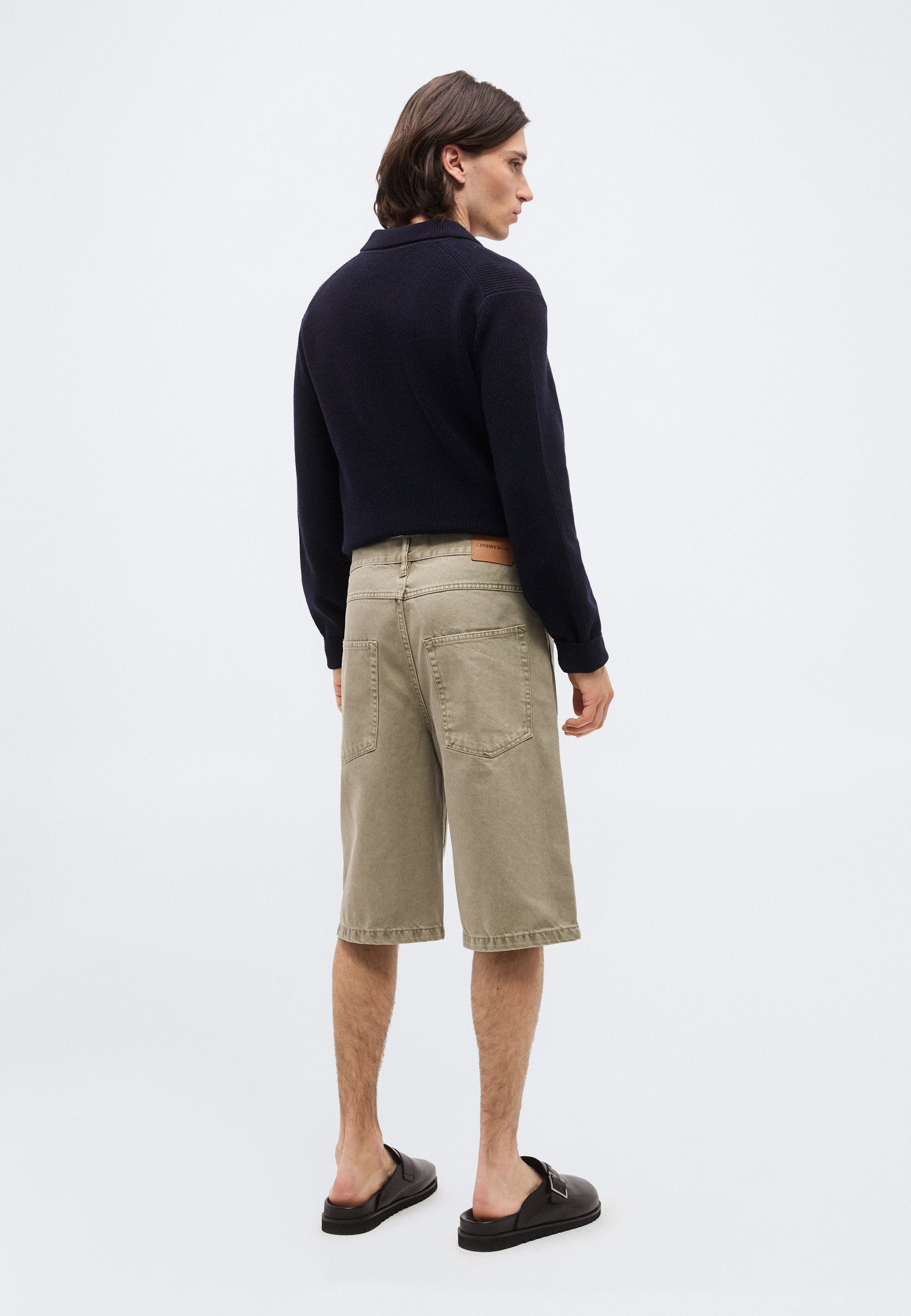 EXTRA LOOSE FIT Media 5