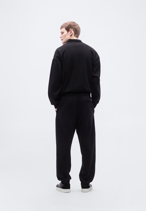 Calvin Klein 350TERRY 1968 GRAPHIC MONOLOGO