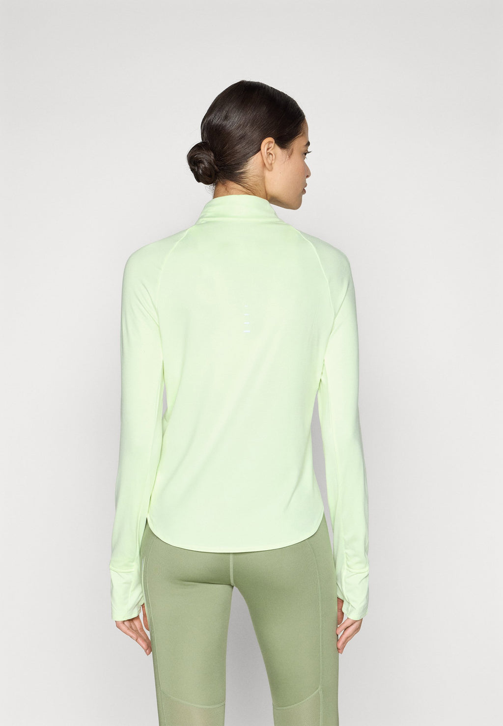 Nike Performance SWIFT