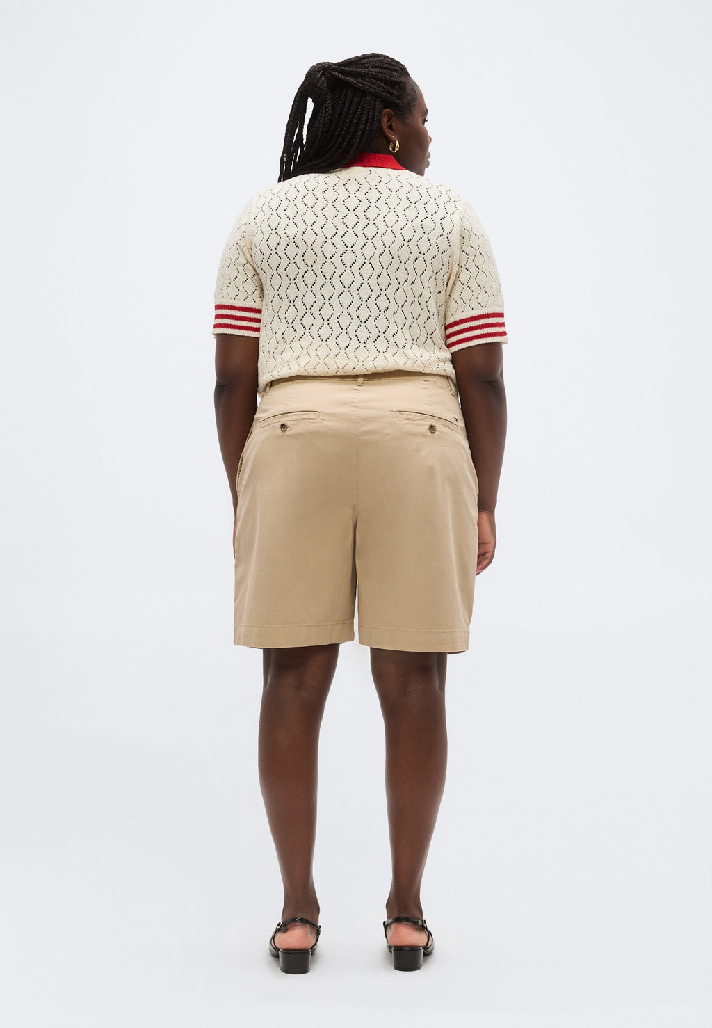 CURVE WASHED SLIM CHINO SHORTS Media 4