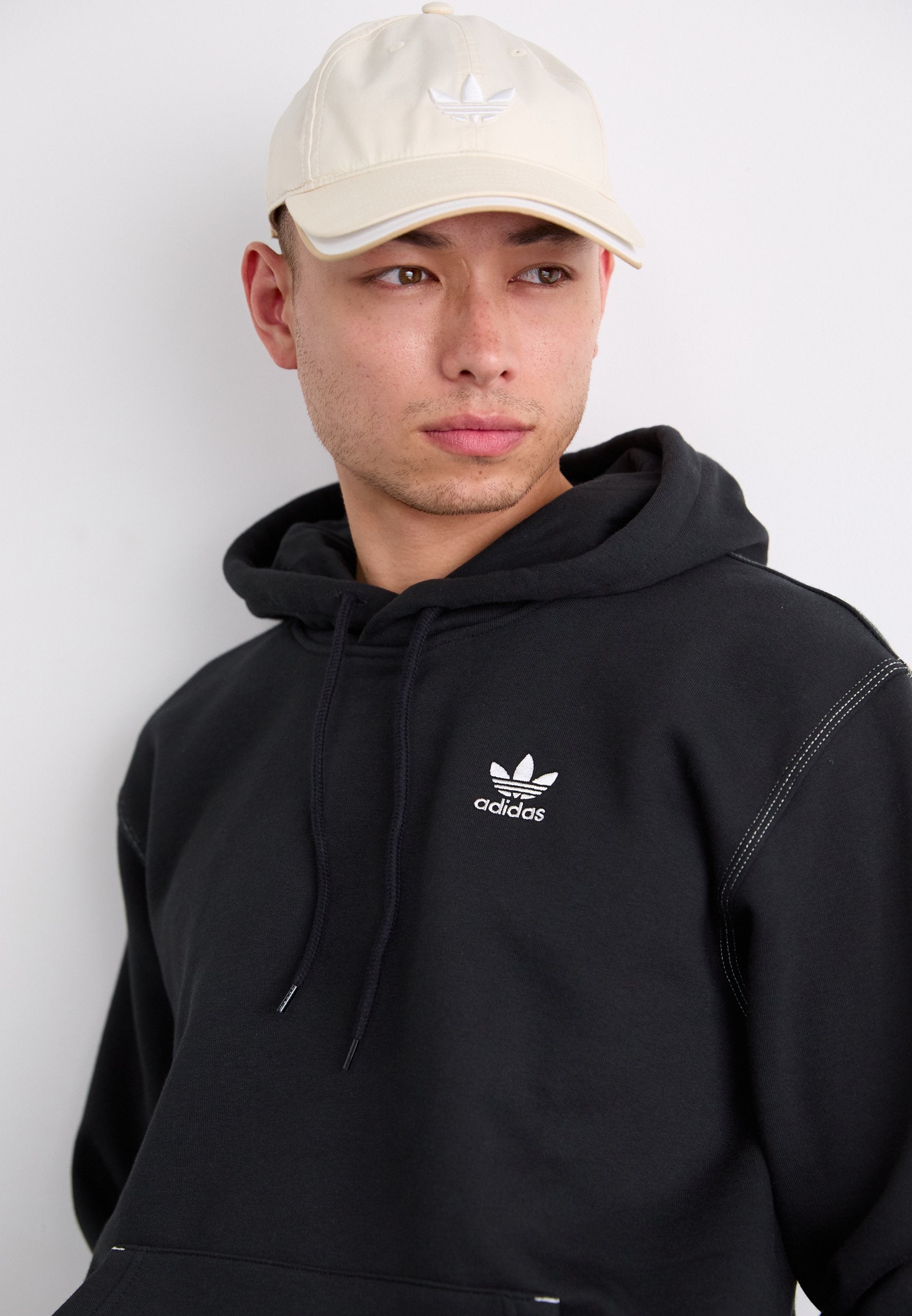 adidas Originals LOOSE