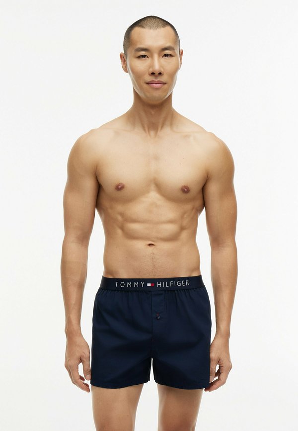 Tommy Hilfiger