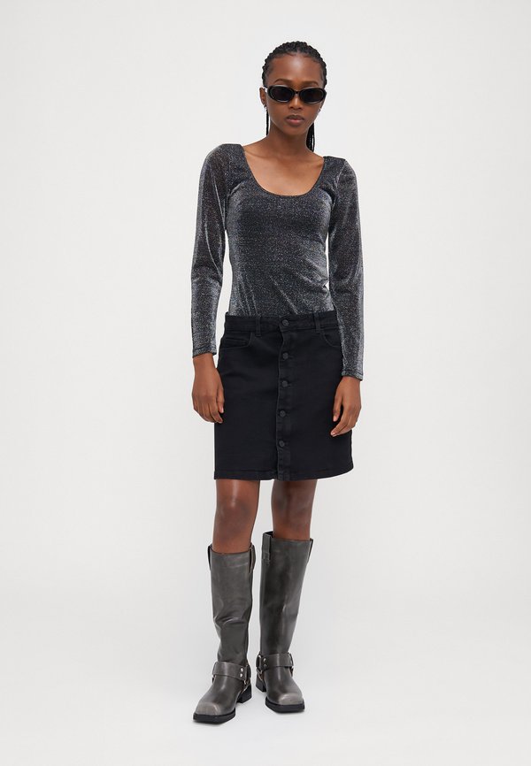 ONLY Petite ONLAMERA GLITTER BODY