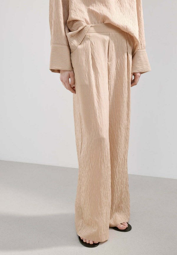 Mango ADULT - Trousers - brown