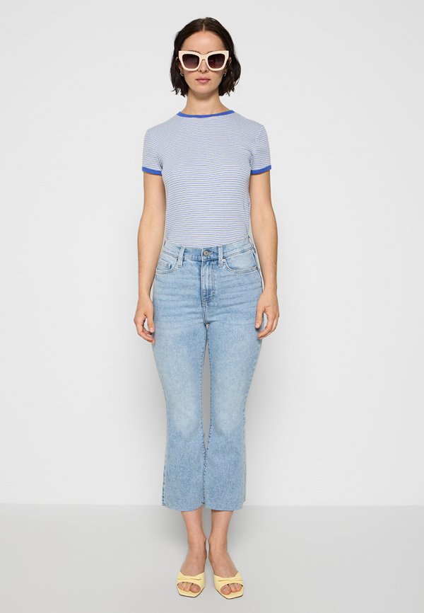 DKNY