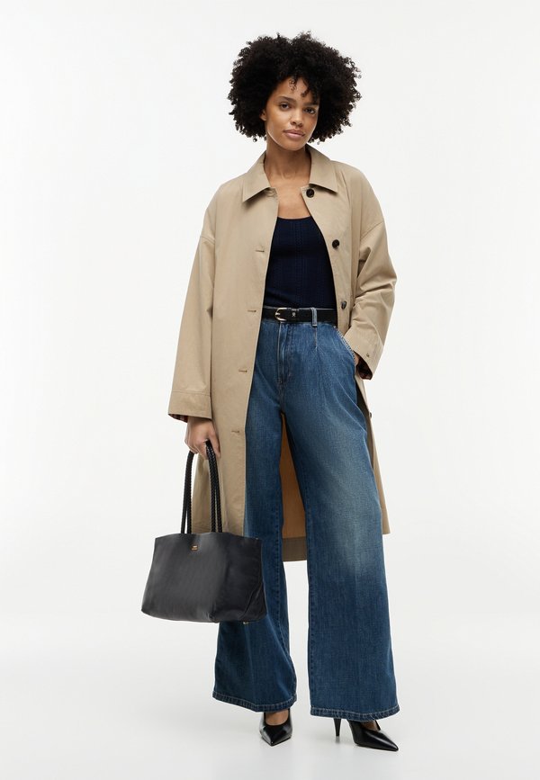 Tommy Hilfiger MARINA  - Tote bag - black