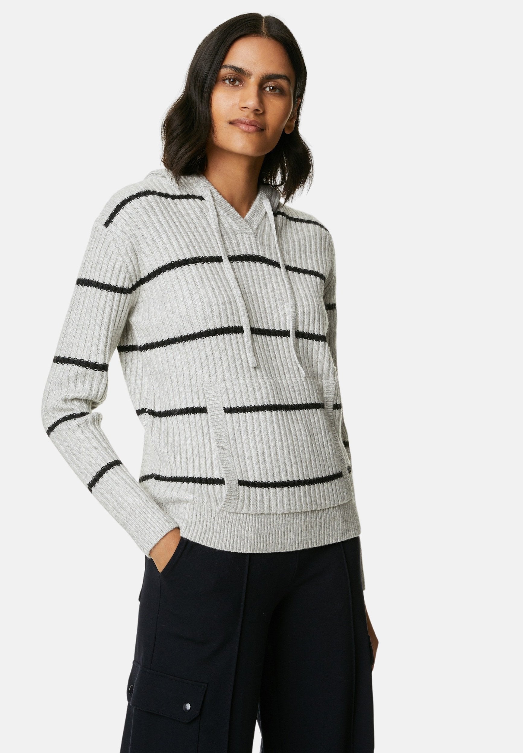 Marks & Spencer STRIPED V-NECK