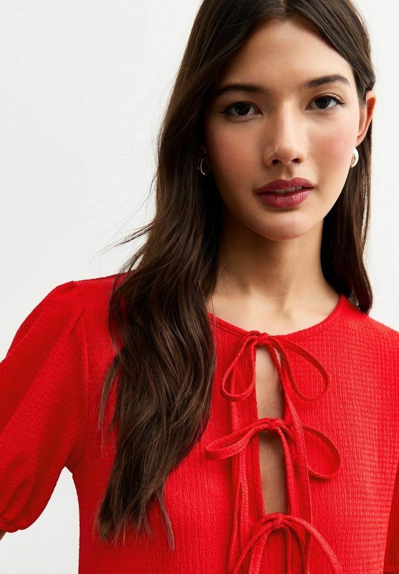 New Look CRINKLED TEXTURE TIE FRONT MINI