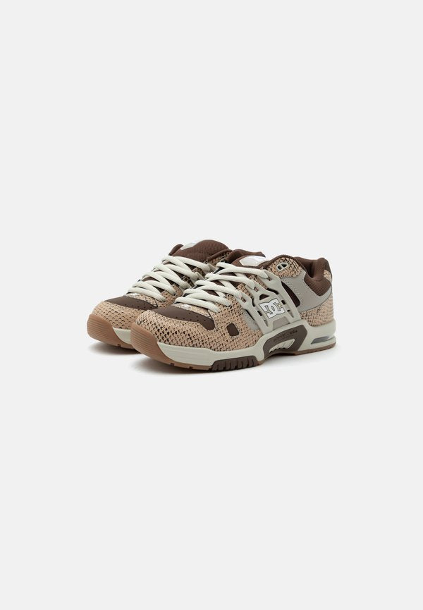 DC Shoes AT 2 SE