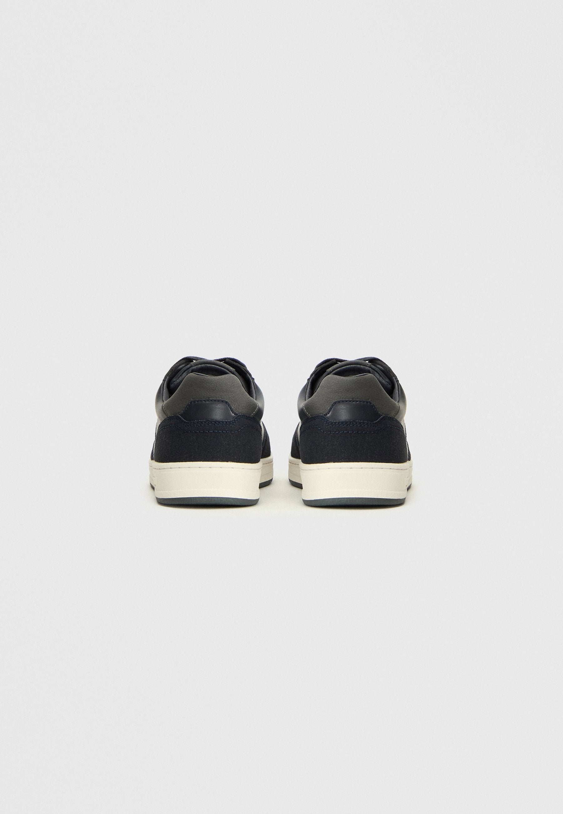 Wrangler RUSTY MEN LOW