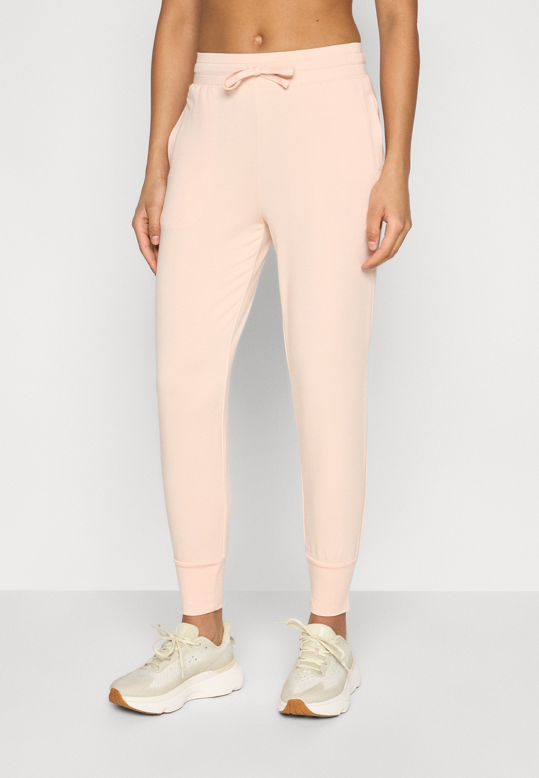 Fabletics THE LUXE