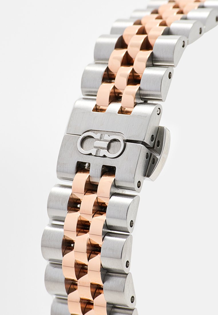 FERRAGAMO Uhr Media 4